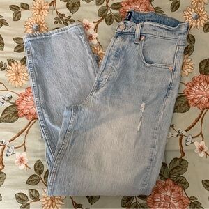 GAP Light Wash Ankle Straight Leg Women's Jeans